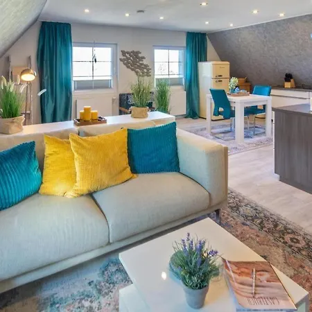 Ferienwohnung-tide-|-exklusiver-urlaub-in-hilgenriedersiel *